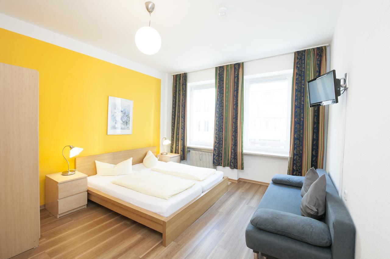 Hotel Pension Am Hauptbahnhof Мюнхен Екстер'єр фото