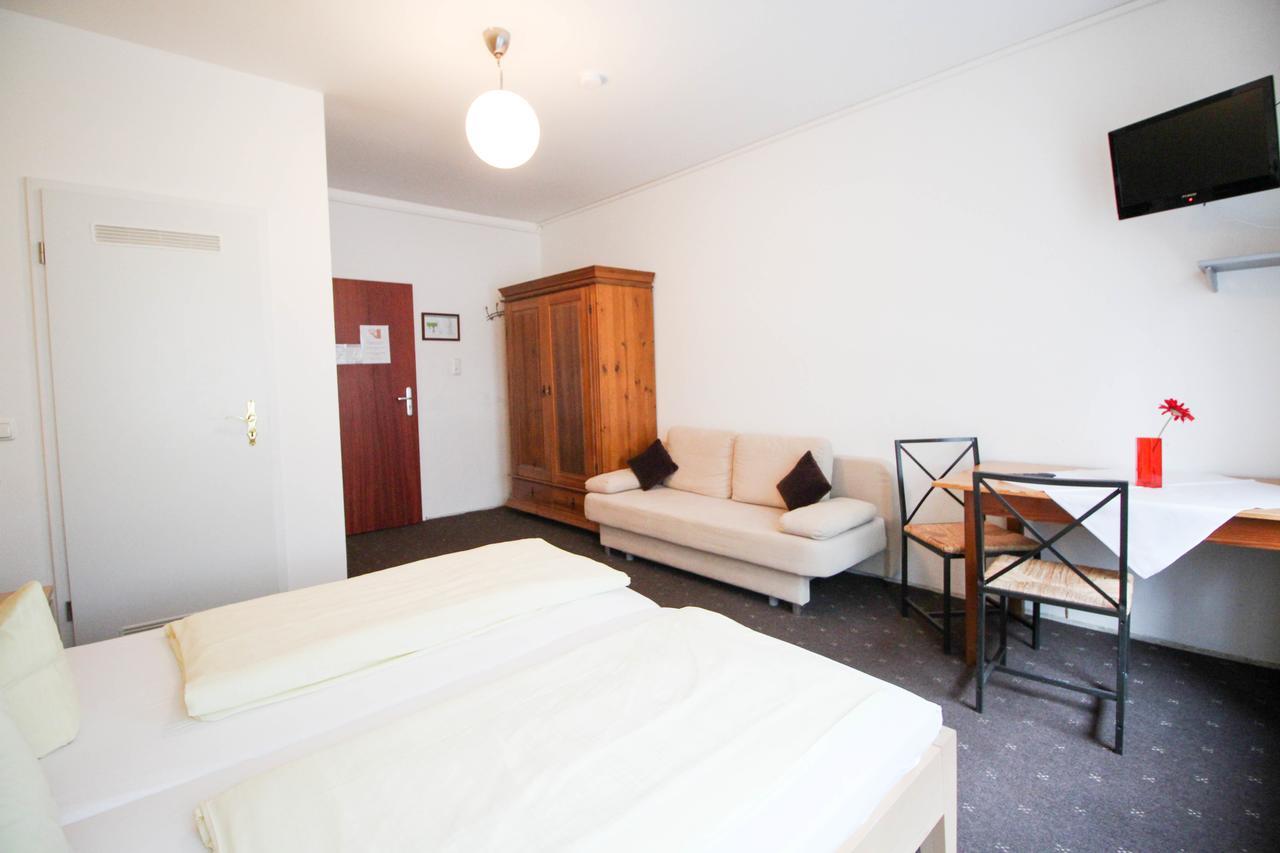 Hotel Pension Am Hauptbahnhof Мюнхен Екстер'єр фото