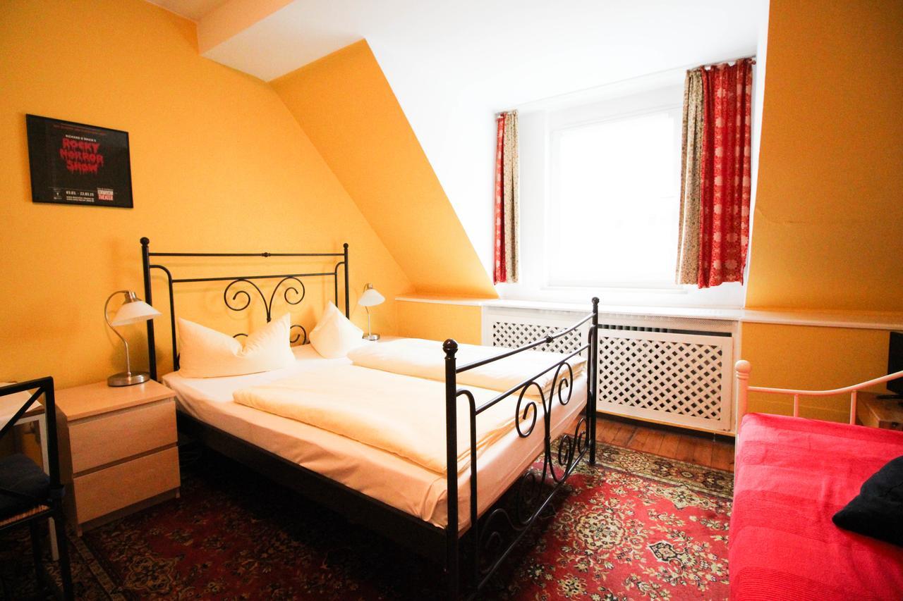Hotel Pension Am Hauptbahnhof Мюнхен Екстер'єр фото
