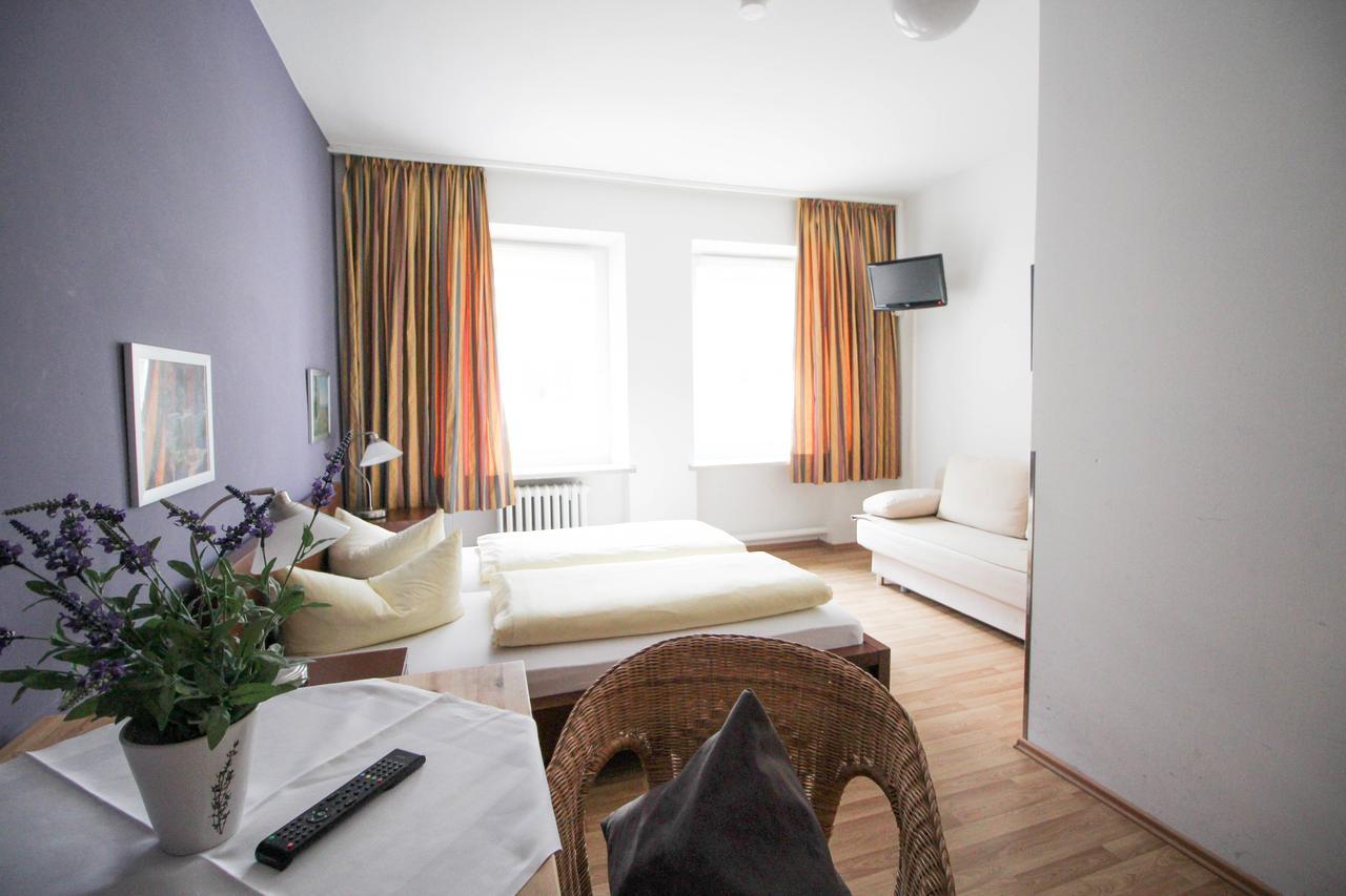 Hotel Pension Am Hauptbahnhof Мюнхен Екстер'єр фото