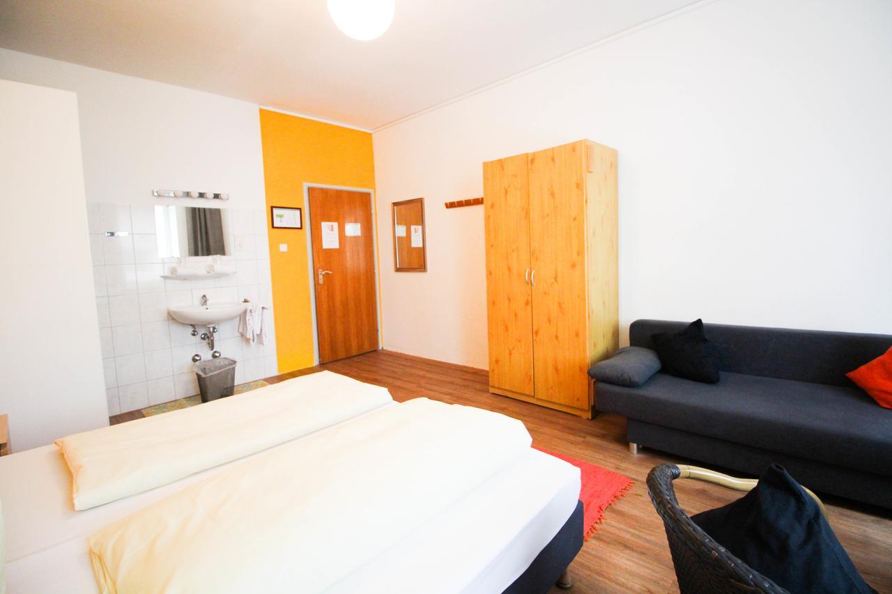 Hotel Pension Am Hauptbahnhof Мюнхен Екстер'єр фото