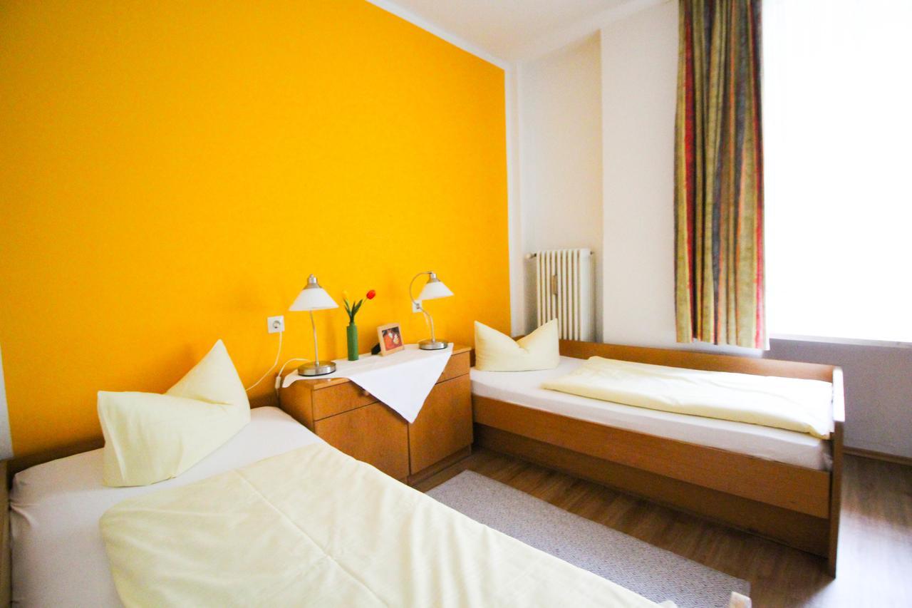 Hotel Pension Am Hauptbahnhof Мюнхен Екстер'єр фото